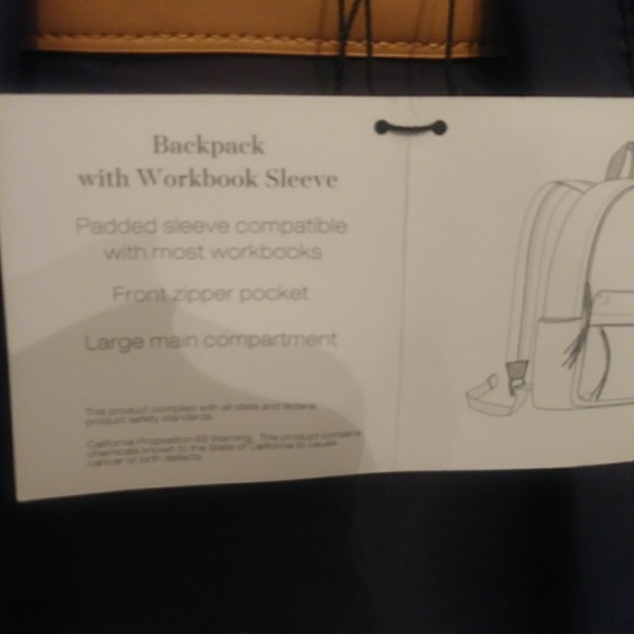 💲ADRIENNE VITTADINI - Quilted Black Backpack - Picture 8 of 8